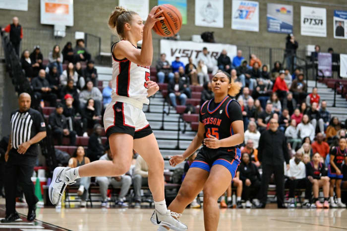 a Clackamas Benson girls basketball Oregon POA Holiday Classic December 29 2023 Leon Neuschwander 5